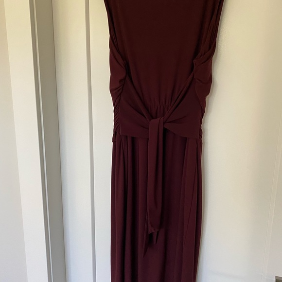 New Woman’s all occasion Maroon Dress by GIGI - Picture 4 of 6